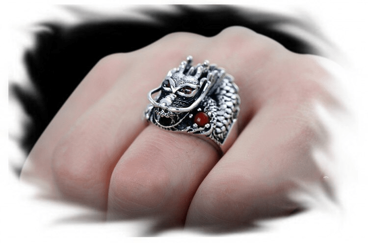 Black and red dragon ring | Armored Drake